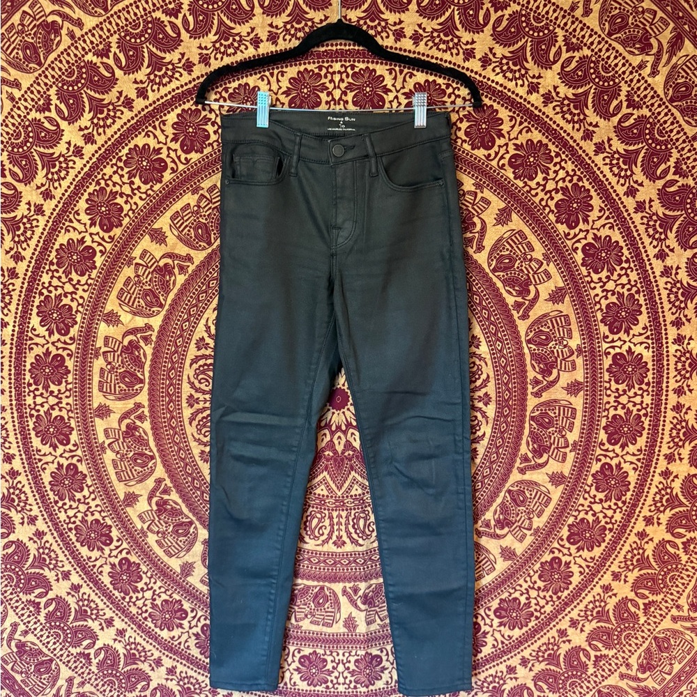 Women's Black Skinny Jeans